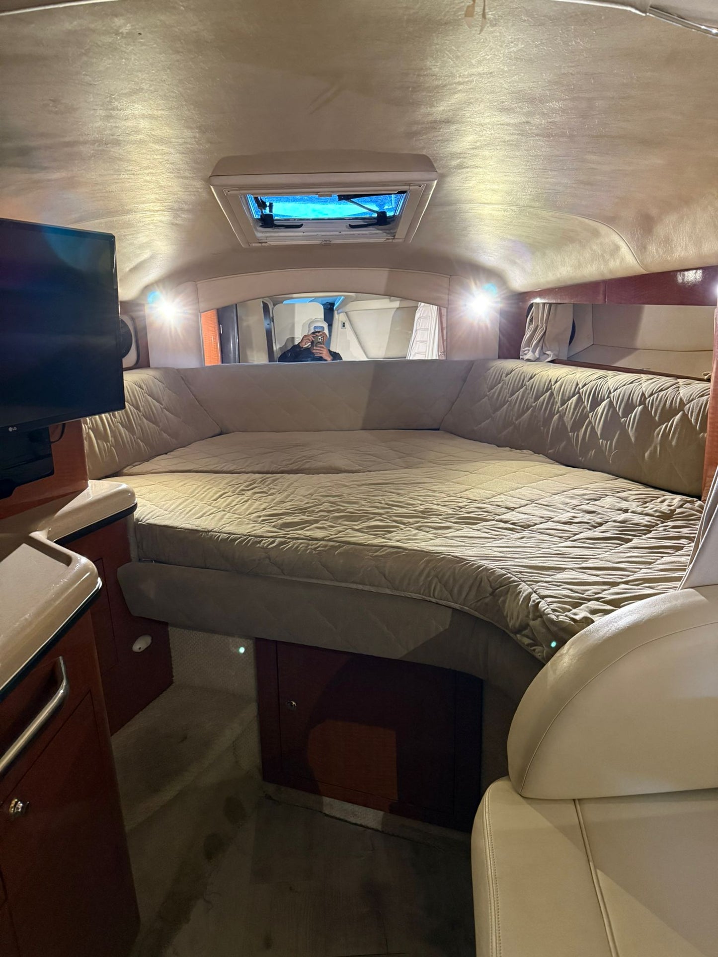 Searay sundancer 34FT