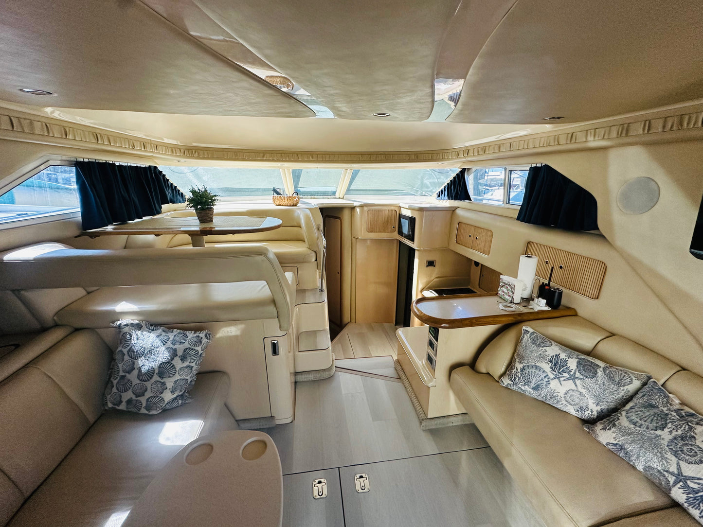 Sea ray FlyBridge 48Ft