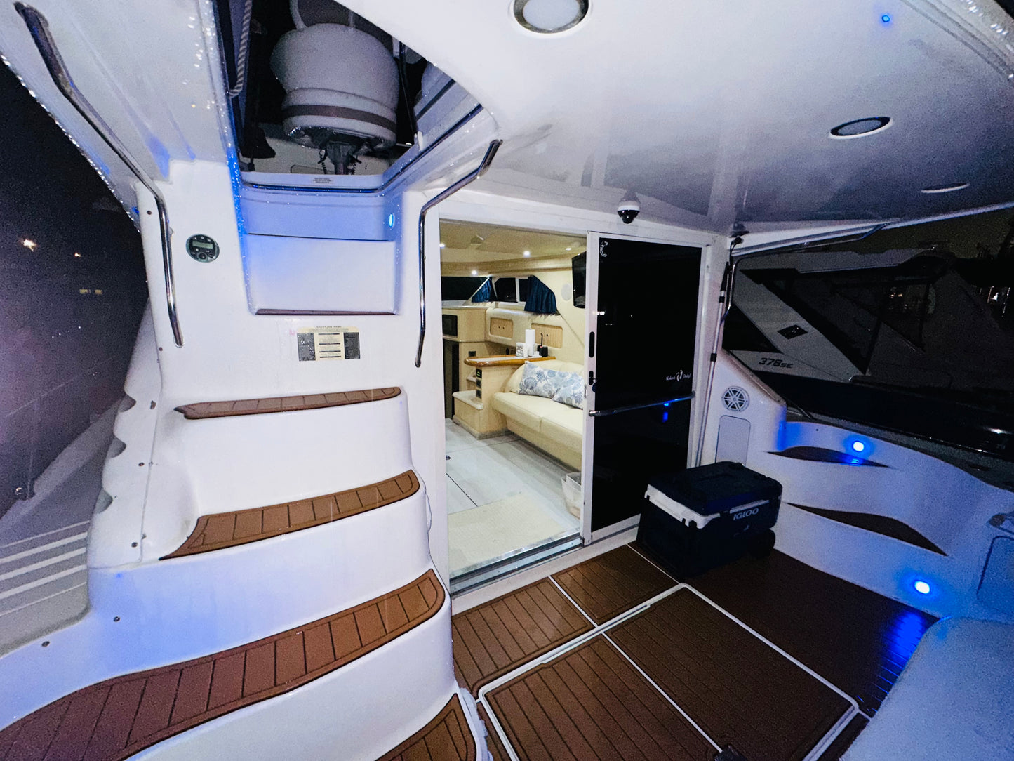 Sea ray FlyBridge 48Ft