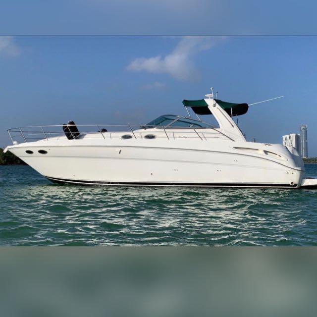 42FT MIAMI YACHT